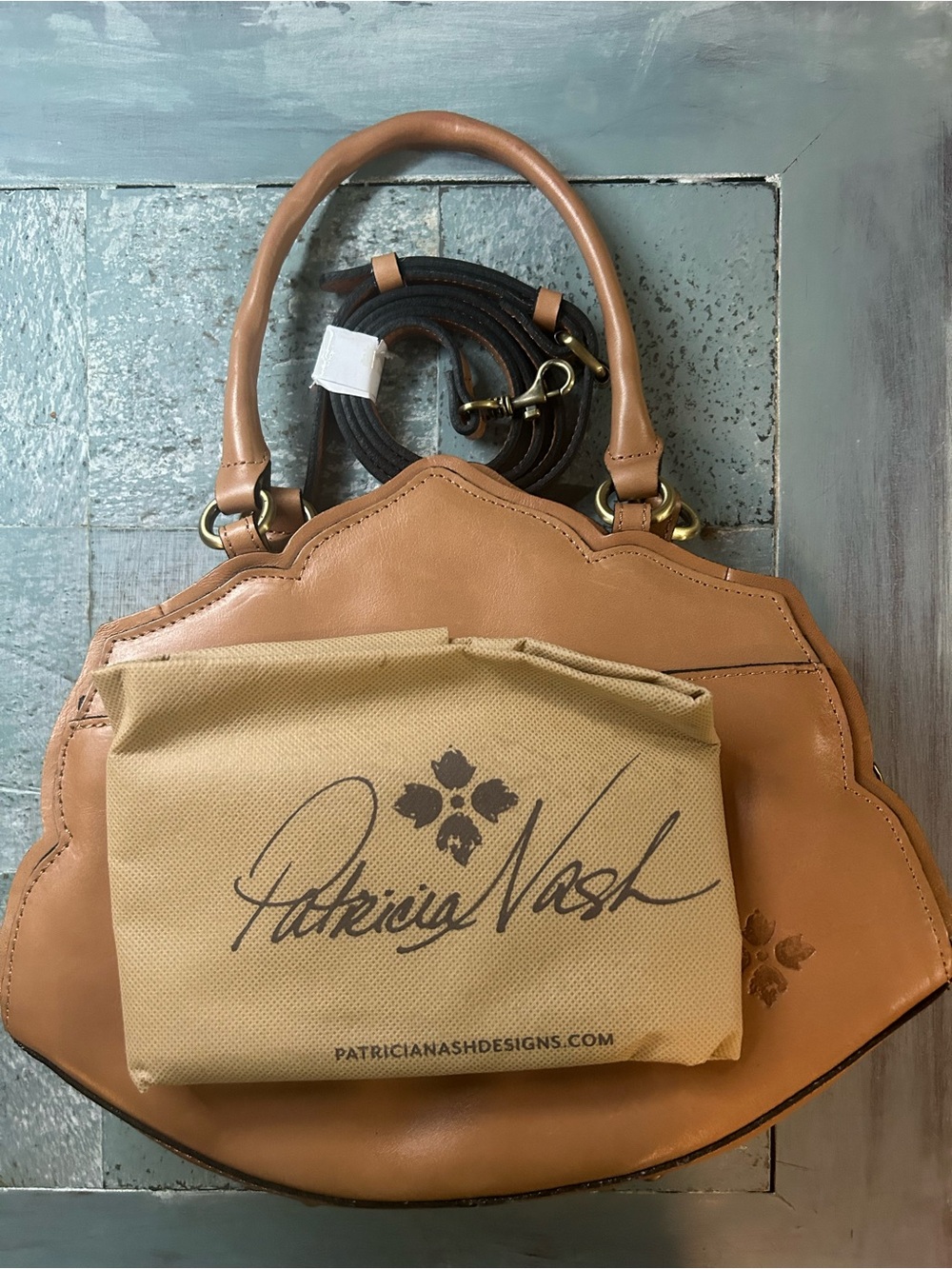 Patricia Nash Tan Floral Petal Crossbody Satchel - Picture 8 of 9